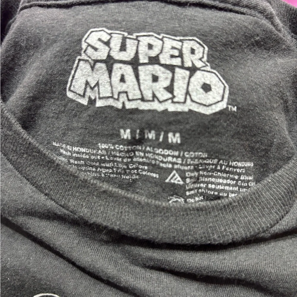 Nintendo Super Mario Black Tee - Short Sleeve Vintage